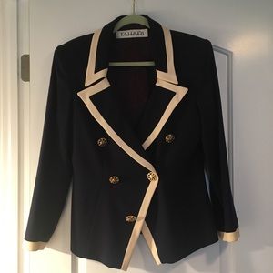 Tahari Blazer